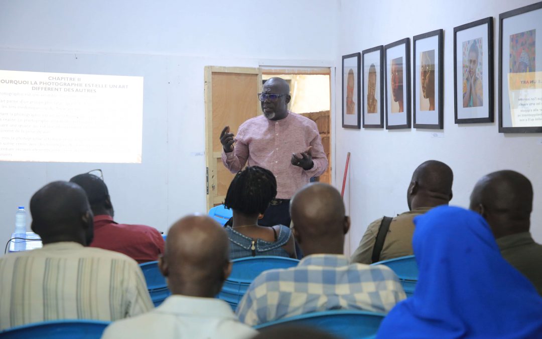 Karanga N°4 :  Thème : « l’impact de la création artistique sur la photographie de reportage »